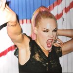 PINK - MISSUNDAZTOOD